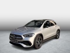 Mercedes-Benz GLA-Klasse - 200 Business Solution AMG | Premium Plus pakket| Memory pakket | Panoramadak| Night pakket