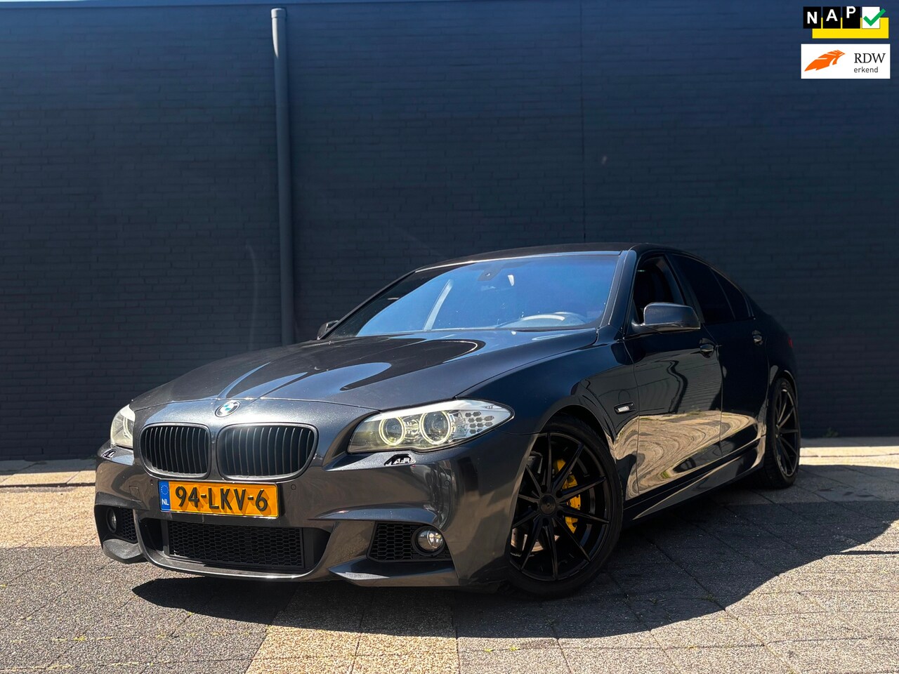 BMW 5-serie - 528i High Executive | M-pakket | Leder | Automaat - AutoWereld.nl