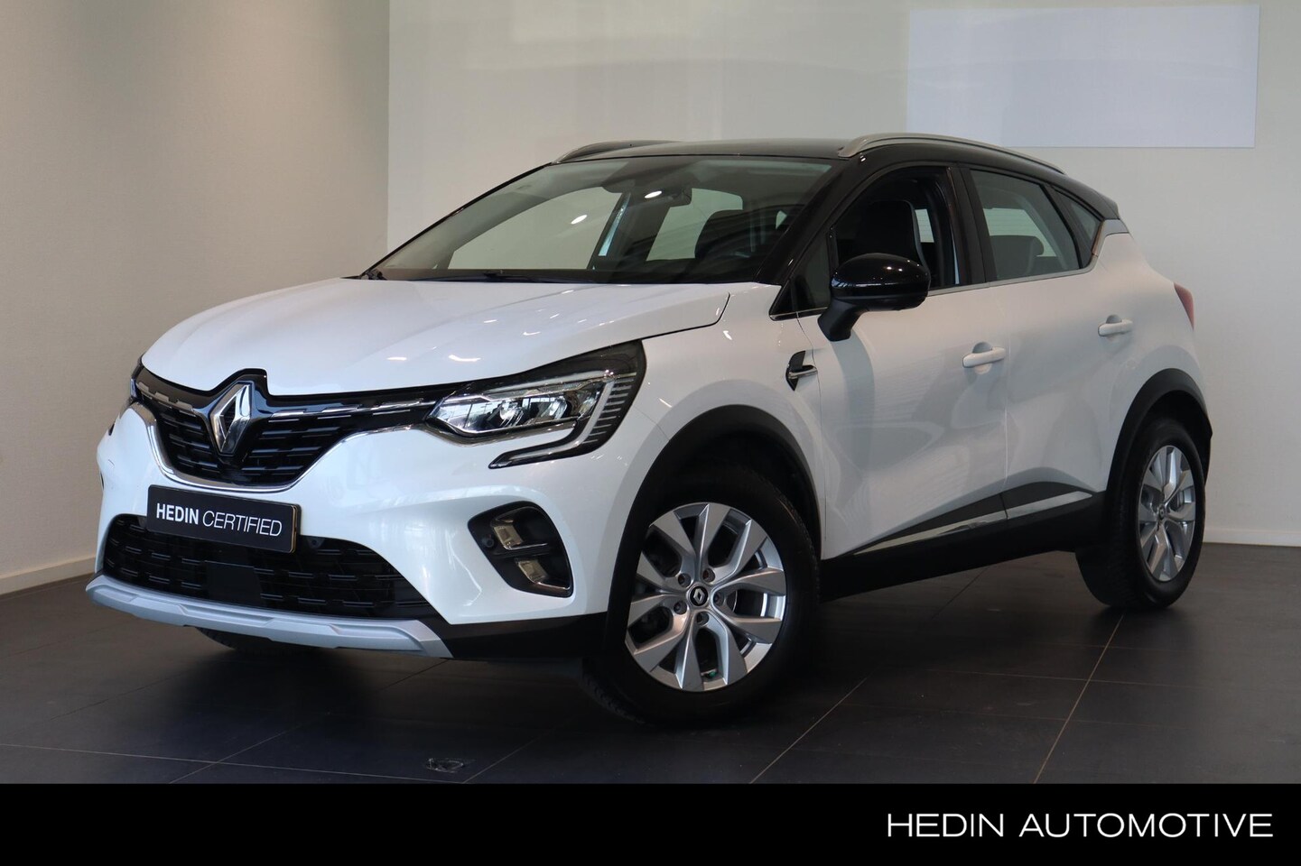 Renault Captur - 1.3 TCe 140 Intens | Trekhaak | Stoel, stuur & Voorruitverwarming | Rondom zicht camera | - AutoWereld.nl