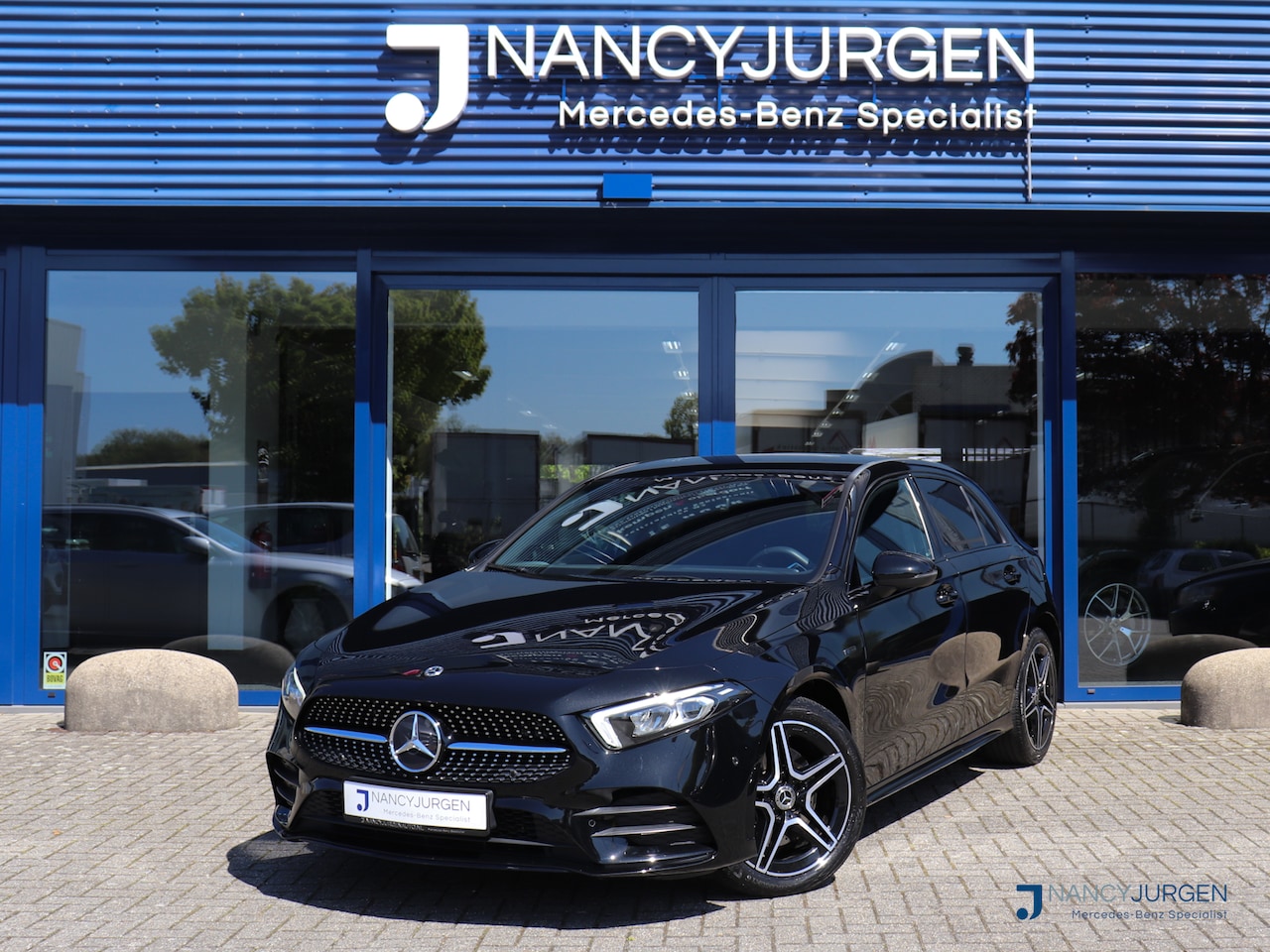 Mercedes-Benz A-klasse - 250e | AMG | NIght Pakket | MBUX High END | Aug. Reality | 18'' LM | Apple Car Play/Androi - AutoWereld.nl