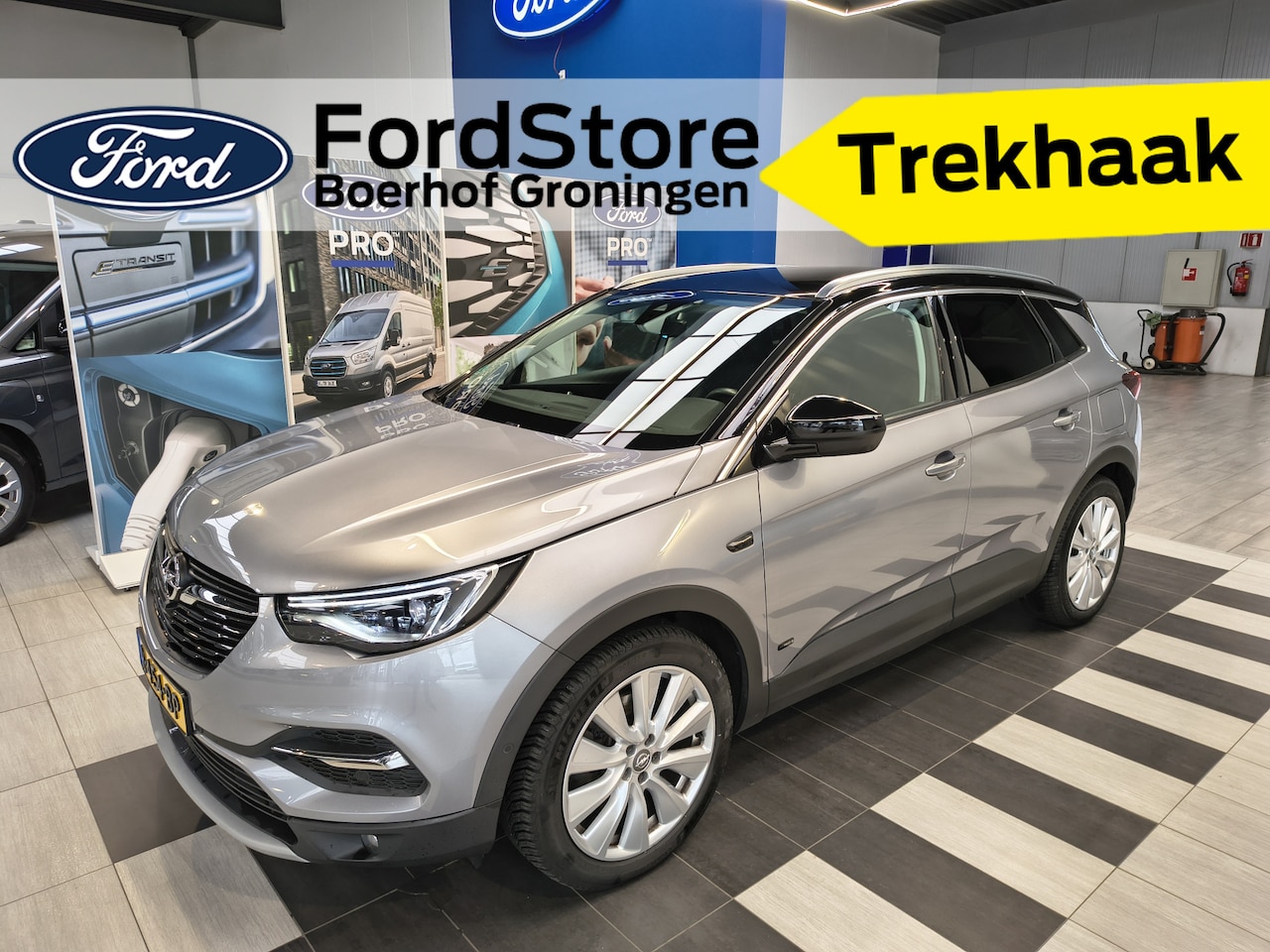 Opel Grandland X - 1.6 Turbo Hybrid4 300 pk 4x4 Ultimate | Trekhaak | Leer | Camera | El. verst. stoel + geh. - AutoWereld.nl