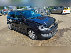 Volkswagen Polo - 1.6 TDI BLUEMOTION HIGHLINE VOORSCHADE NAVI 4-DRS BJ.2012