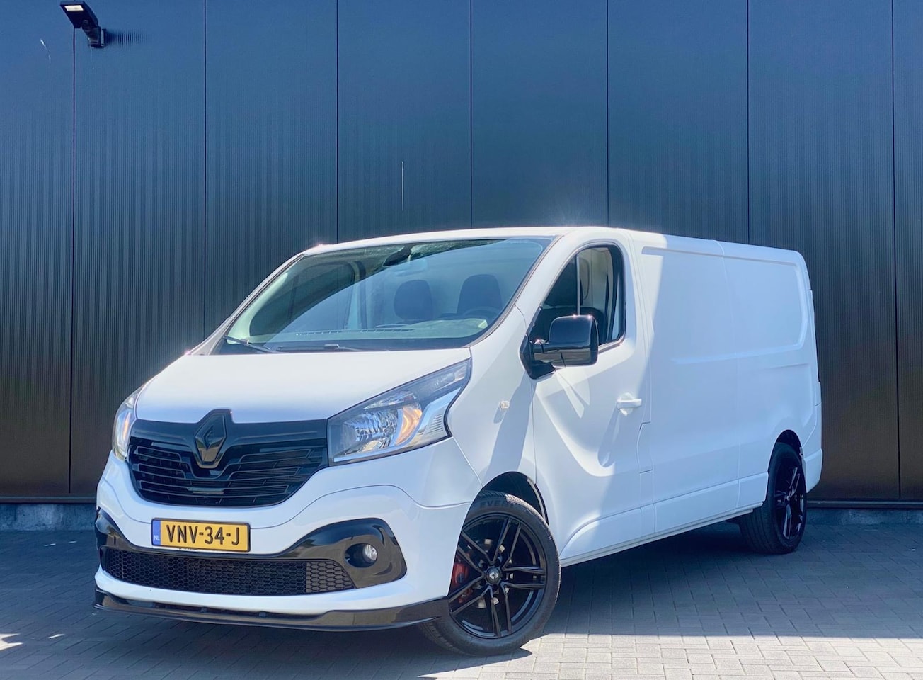 Renault Trafic - 1.6 dCi T29 L2H1 Turbo2 Energy 1.6 dCi T29 L2H1 Turbo2 Energy | Leder - AutoWereld.nl