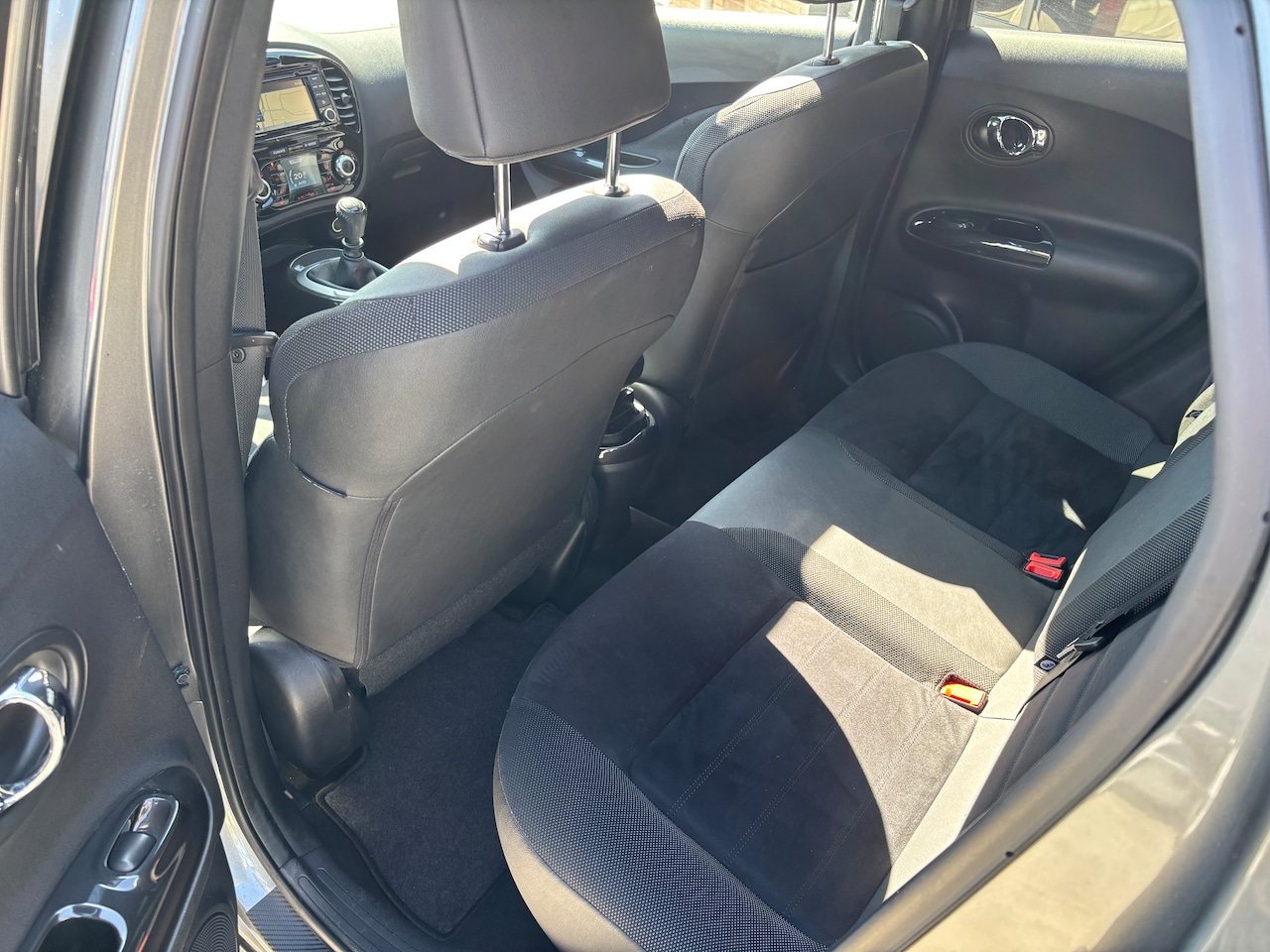 Nissan Juke - 1.2 DIG-T S/S Dynamic Edition | Panorama. Lage km’s. Navi. Camera. Onderhouden.