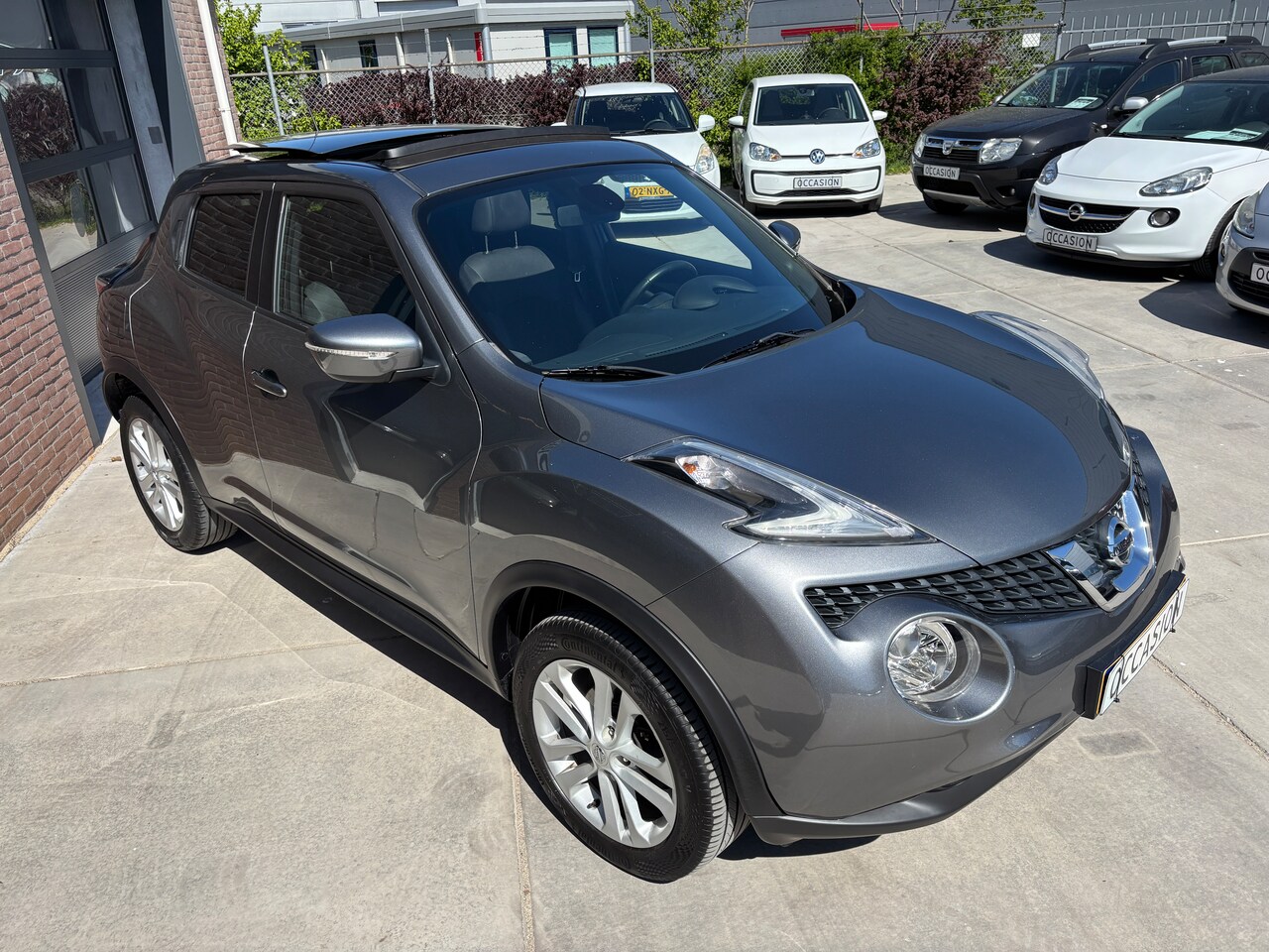 Nissan Juke - 1.2 DIG-T S/S Dynamic Edition | Panorama. Lage km’s. Navi. Camera. Onderhouden.