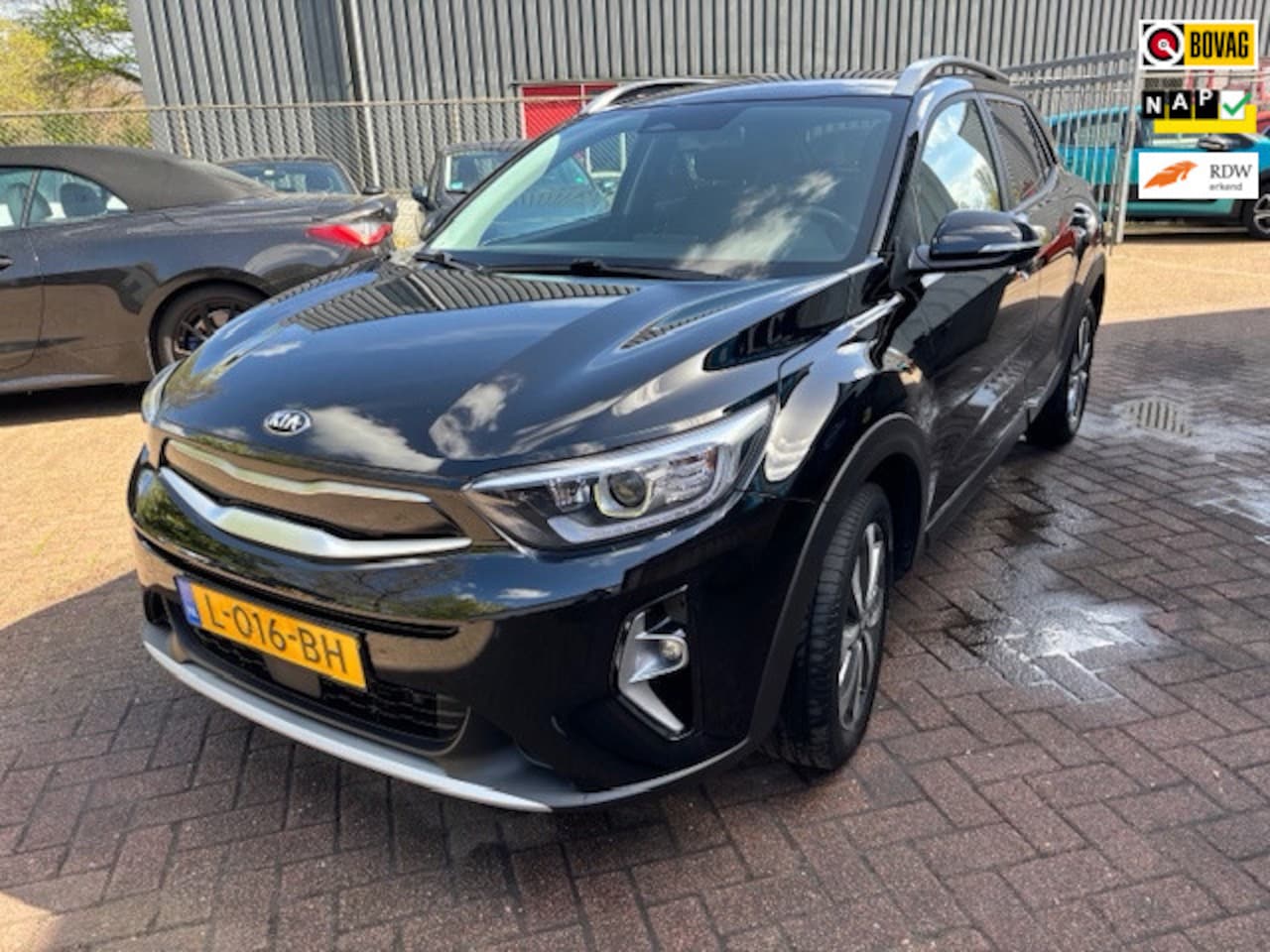 Kia Stonic - 1.0 T-GDi MHEV DynamicPlusLine 1.0 T-GDi MHEV DynamicPlusLine - AutoWereld.nl