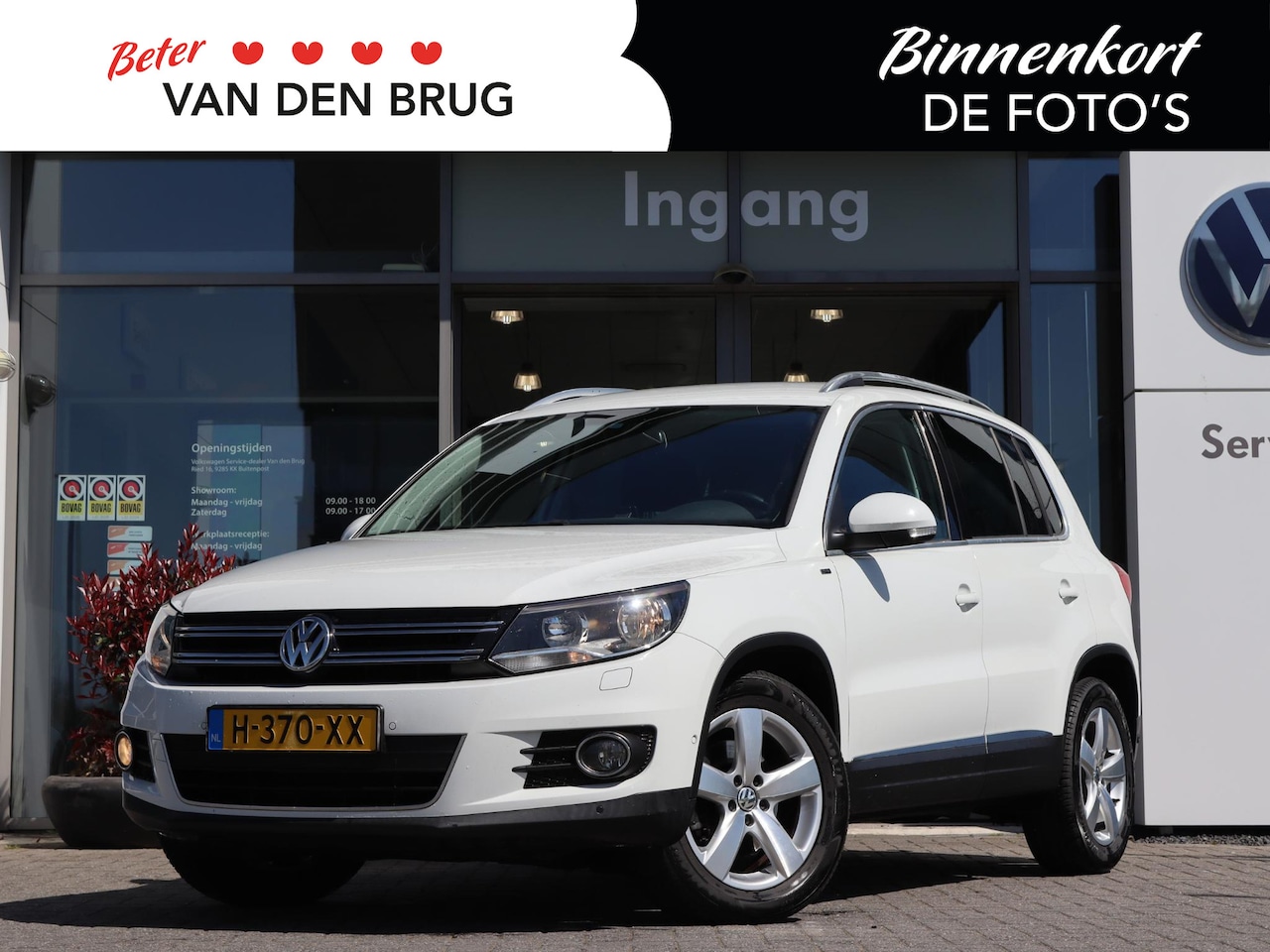 Volkswagen Tiguan - 1.4 TSI Sport&Style | Trekhaak | Navigatie | Stoelverwarming | - AutoWereld.nl