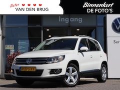 Volkswagen Tiguan - 1.4 TSI Sport&Style | Trekhaak | Navigatie | Stoelverwarming |