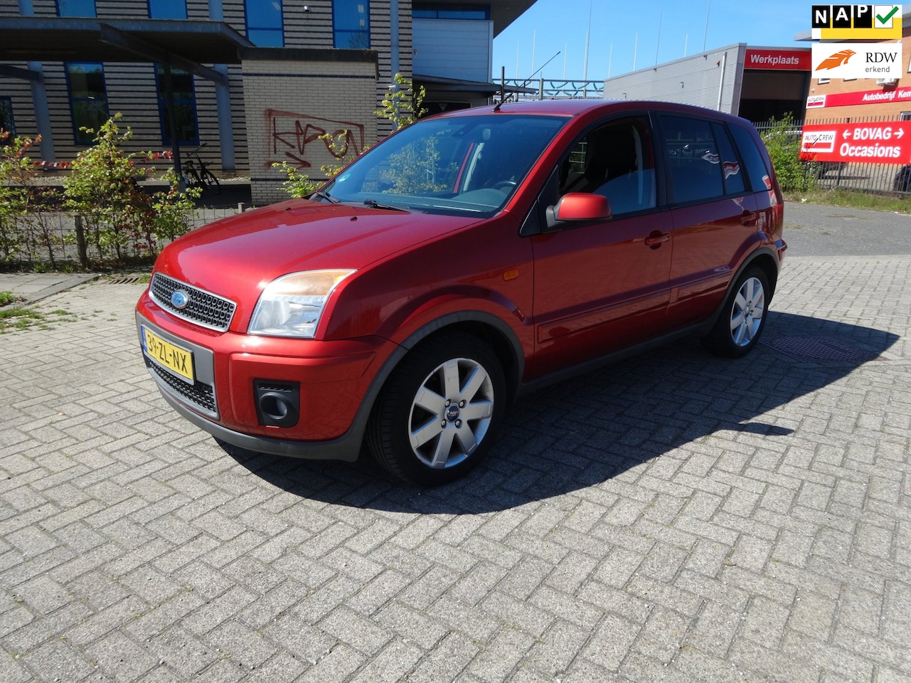 Ford Fusion - 1.4-16V Futura Airco Boekjes Apk 8-4-2027 - AutoWereld.nl