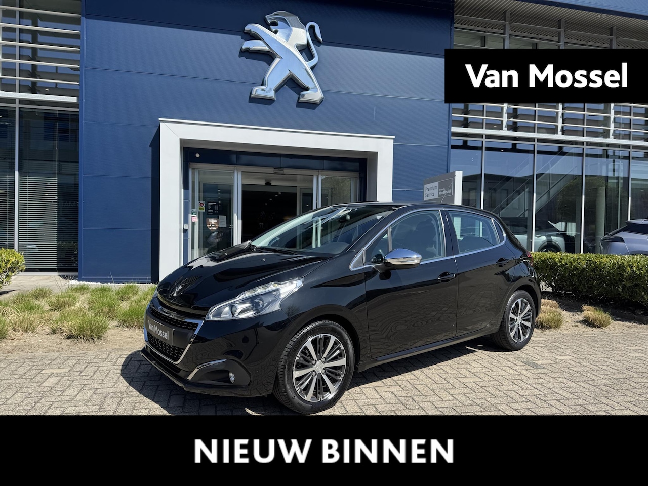 Peugeot 208 - PureTech 110 Allure l Automaat l Navigatie l Camera - AutoWereld.nl