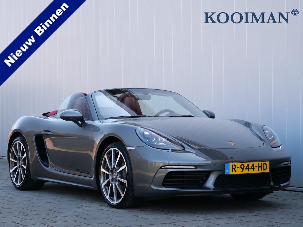 Porsche 718 Boxster - 2.0 300 Pk Automaat Navigatie / Leer / Stoelverwarming / 20 inch - AutoWereld.nl