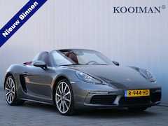 Porsche 718 Boxster - 2.0 300 Pk Automaat Navigatie / Leer / Stoelverwarming / 20 inch