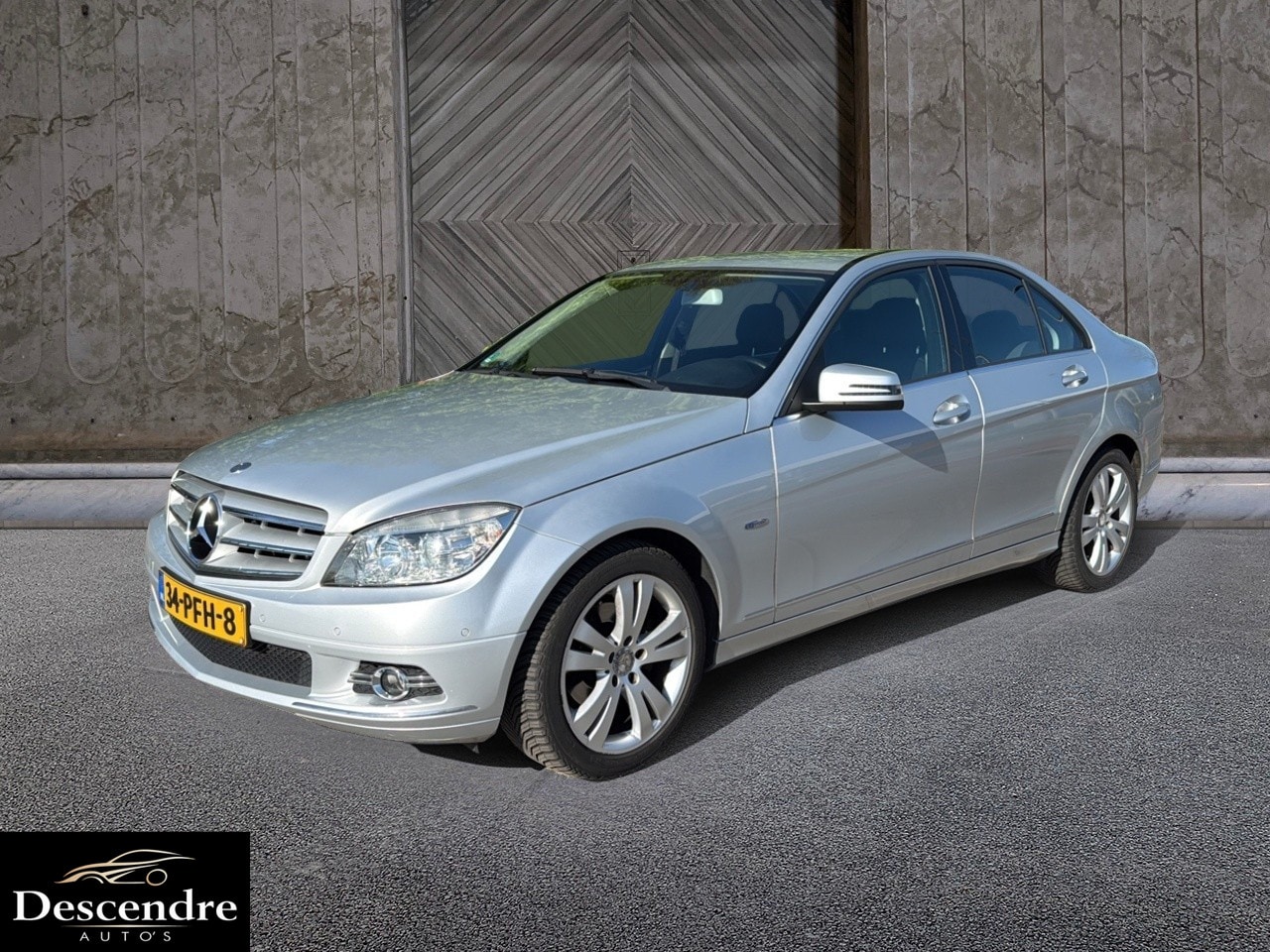 Mercedes-Benz C-klasse - 180 CGI BlueEFFICIENCY Business Class Avantgarde youngtimer - AutoWereld.nl