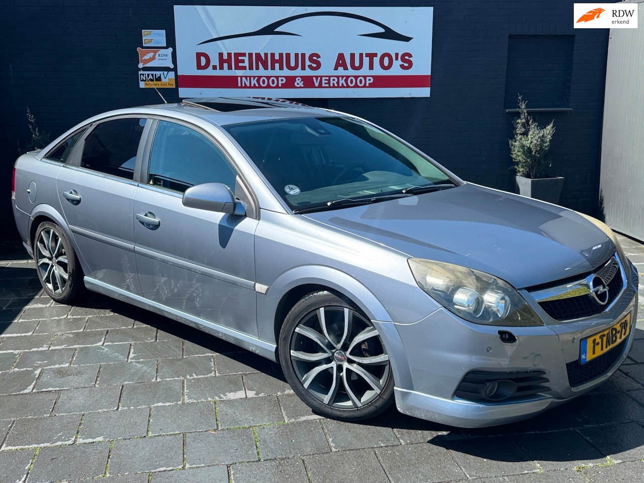 Opel Vectra GTS - 1.8-16V Executive *SCHUIFDAK* - AutoWereld.nl