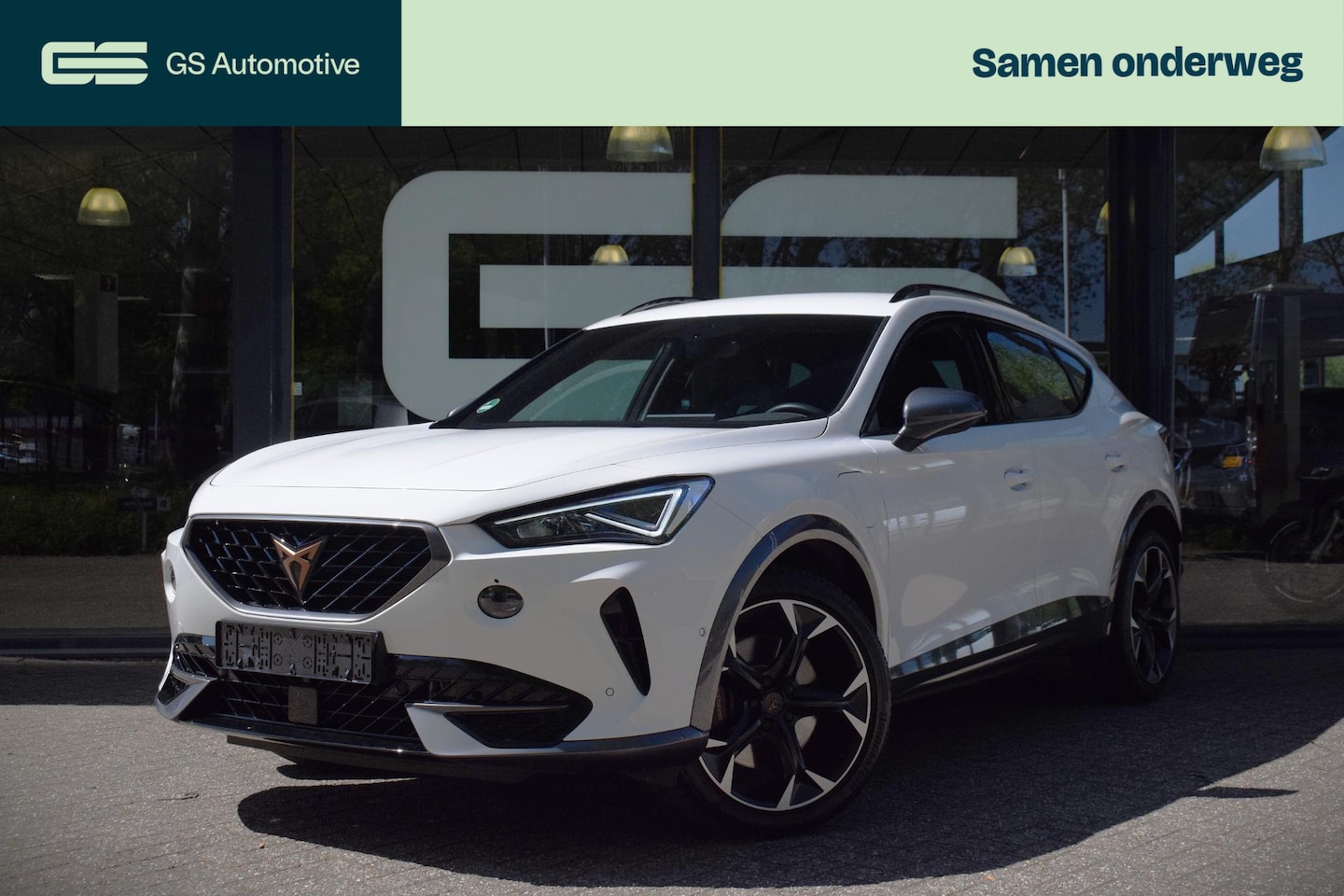 CUPRA Formentor - 1.4 e-Hybrid VZ 245PK PHEV LED|19INCH|CAM|CARPLAY| - AutoWereld.nl