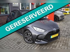 Toyota Yaris - 1.5 Hybrid Dynamic / ACC / Camera / Carplay / Climate control