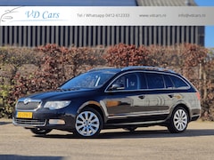 Skoda Superb Combi - 1.8 TSI Elegance Business Line AUTOMAAT*Trekhaak*Leder*Geheugenstoel*Navigatie
