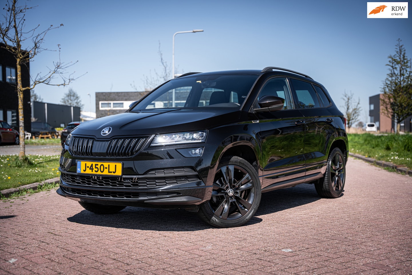 Skoda Karoq - 1.5 TSI ACT Sportline Business 1.5 TSI ACT Sportline Business - AutoWereld.nl
