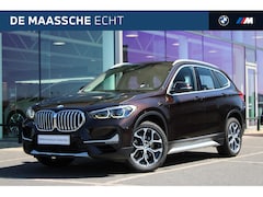 BMW X1 - sDrive20i High Executive xLine Automaat / Sportstoelen / Cruise Control / LED / Head-Up /
