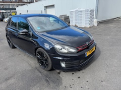 Volkswagen Golf - 2.0 GTI