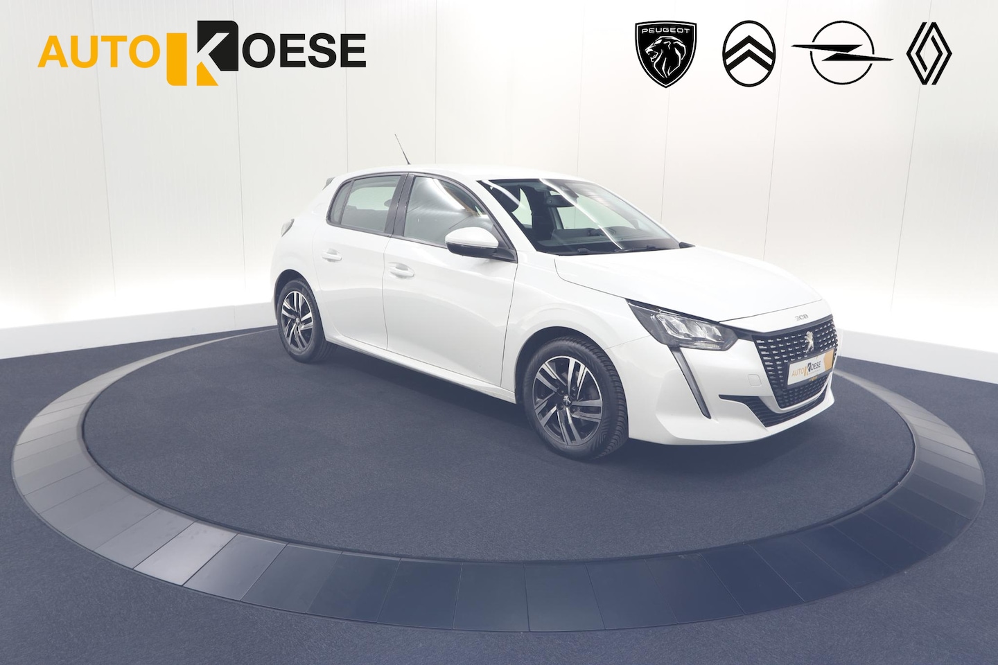 Peugeot 208 - PureTech 100 Allure | Parkeersensoren | Apple Carplay | Stoelverwarming - AutoWereld.nl