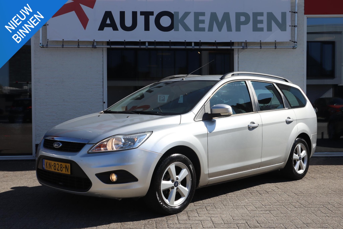 Ford Focus Wagon - 1.4 TREND APPLE|TREKHAAK|CAMERA|RECENT GROOT ONDERHOUD GEHAD - AutoWereld.nl