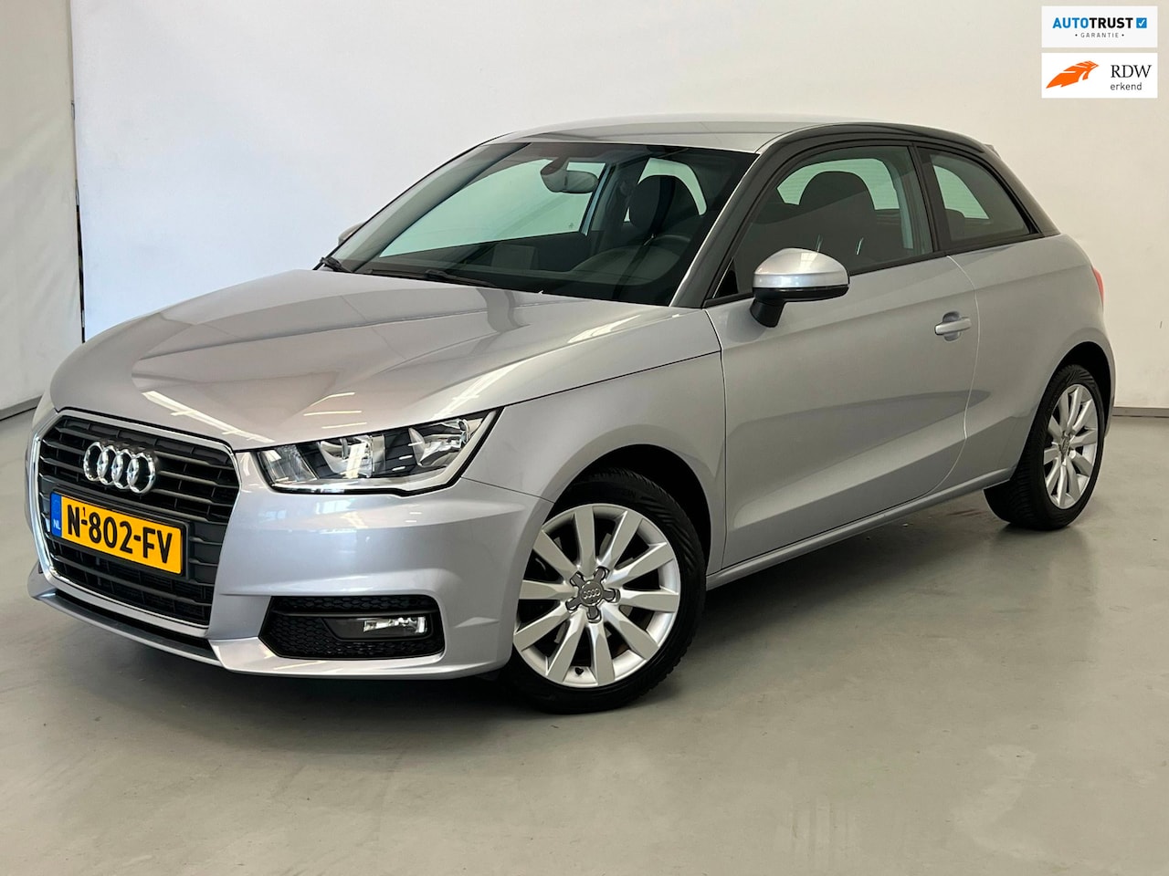 Audi A1 - 1.4 TFSI / Nieuwe Riem / Navi / Stoelverwarming - AutoWereld.nl