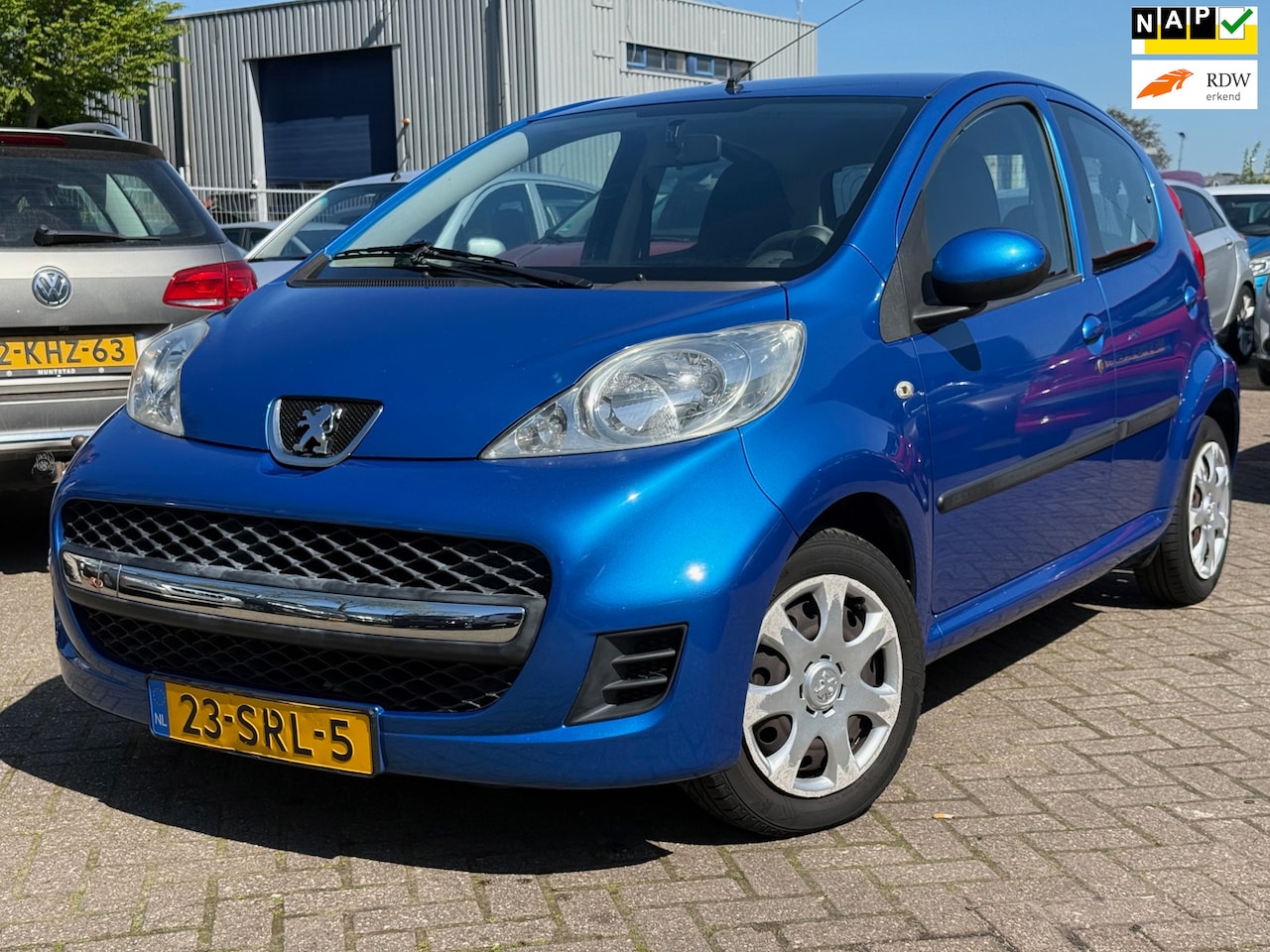 Peugeot 107 - 1.0-12V XS 1.0-12V XS - AutoWereld.nl