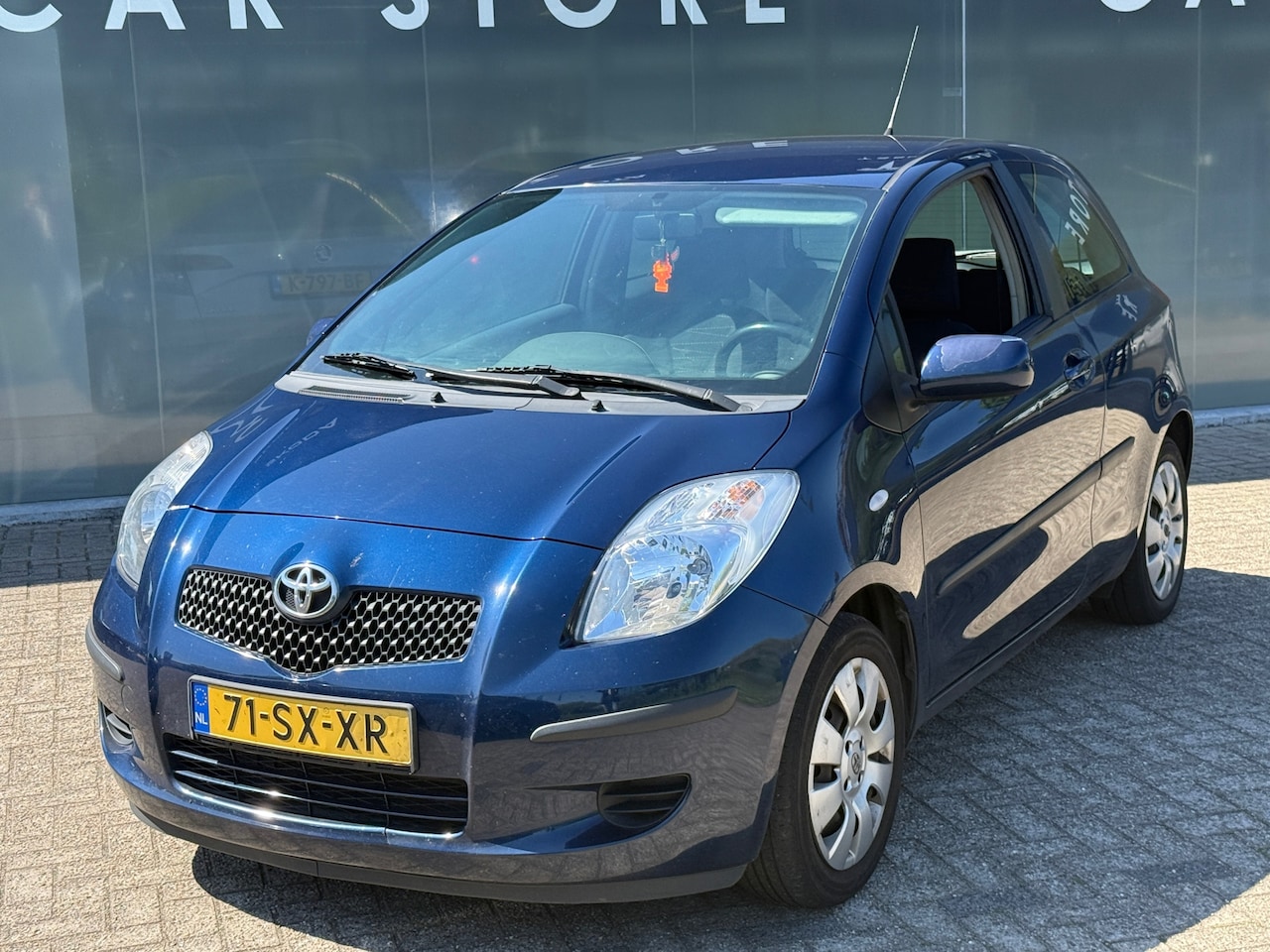 Toyota Yaris - 1.3 VVTi Sol Airco elek ramen - AutoWereld.nl