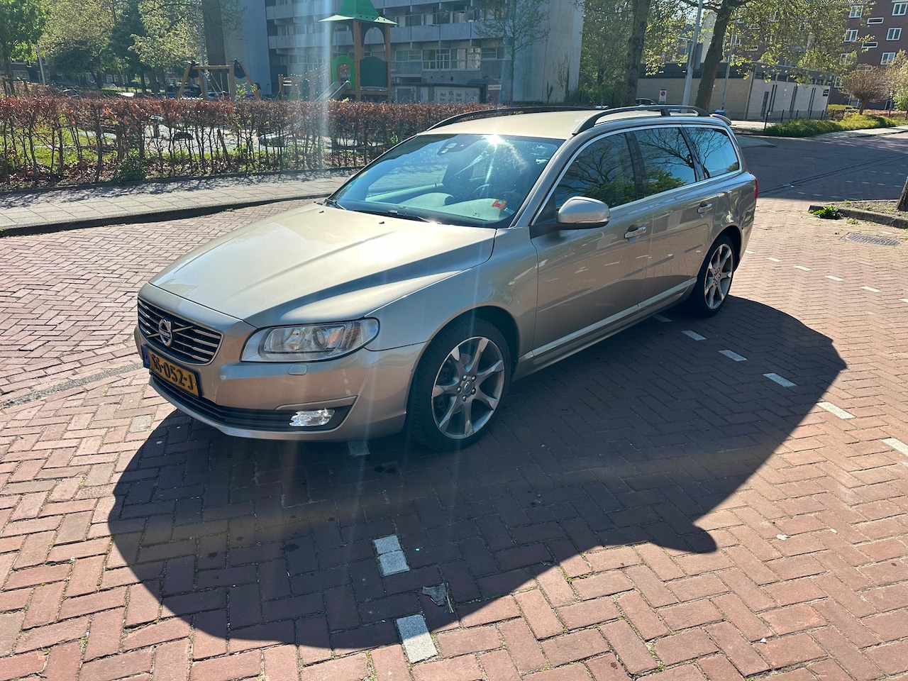 Volvo V70 - 2.0 D4 Classic Edition 2.0 D4 Classic Edition - AutoWereld.nl