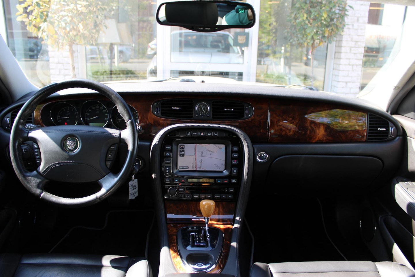 Jaguar XJ - 3.5 V8 3.5 V8 - AutoWereld.nl