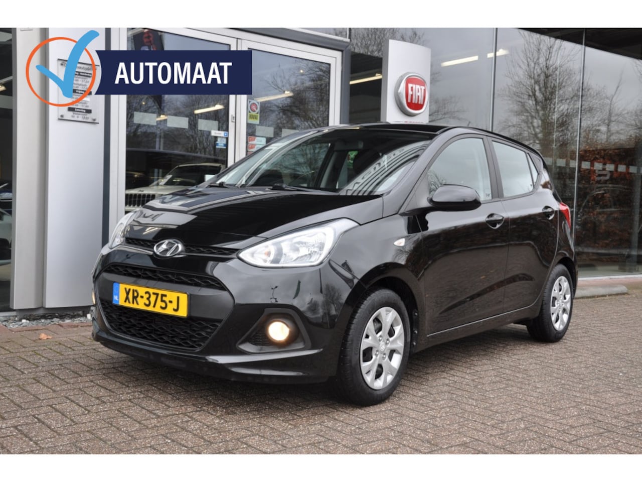 Hyundai i10 - 1.0i i-Motion Comf. Lage Km stand - AutoWereld.nl