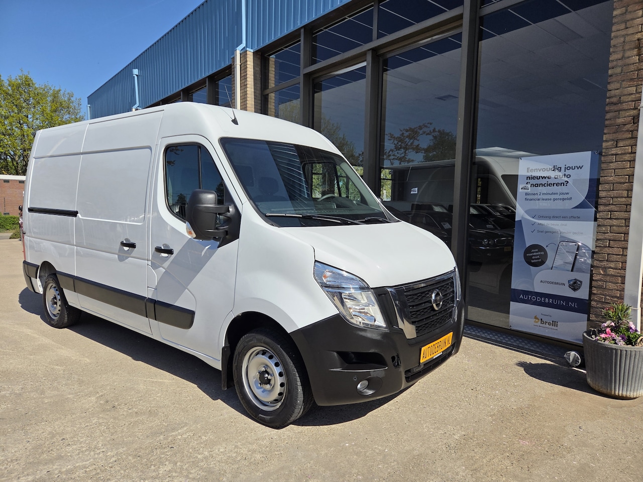 Renault Master - / Nissan Interstar 2.3 dCi 150Pk / 110Kw L2/H2 Airco Cruise Achteruitrijcamera Trekhaak 25 - AutoWereld.nl