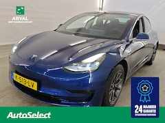 Tesla Model 3 - 60 kWh 238pk Standard RWD Plus | SOH 98% | 18" Velgen | Deep Blue | Black Interior