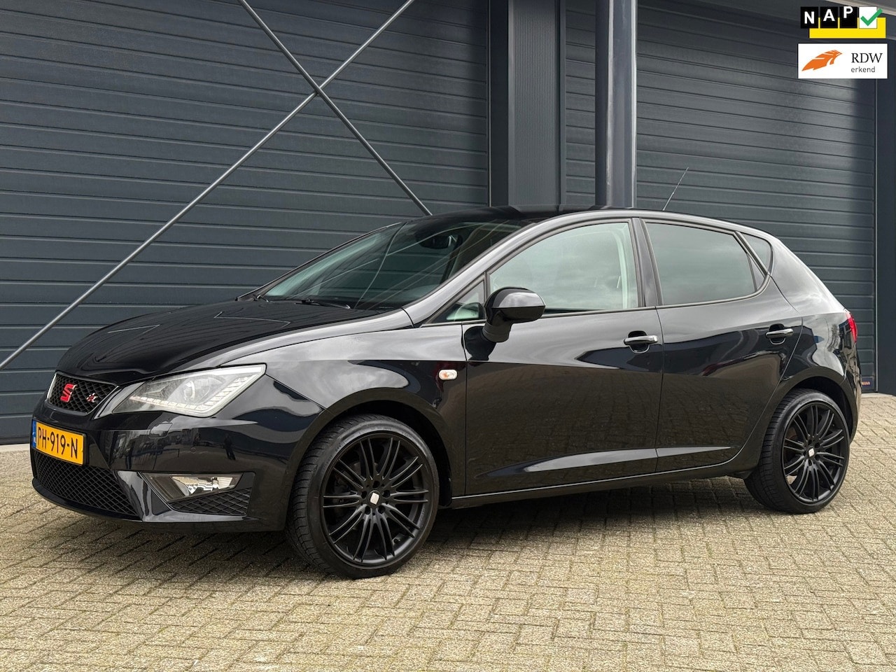SEAT Ibiza - 1.0 EcoTSI FR Connect 1.0 EcoTSI FR Connect - AutoWereld.nl