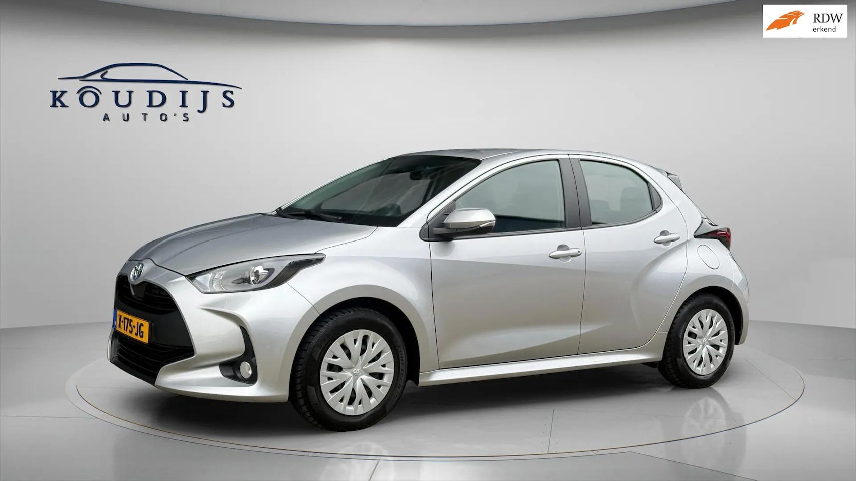 Toyota Yaris - 1.5 Hybrid Active 1.5 Hybrid Active - AutoWereld.nl