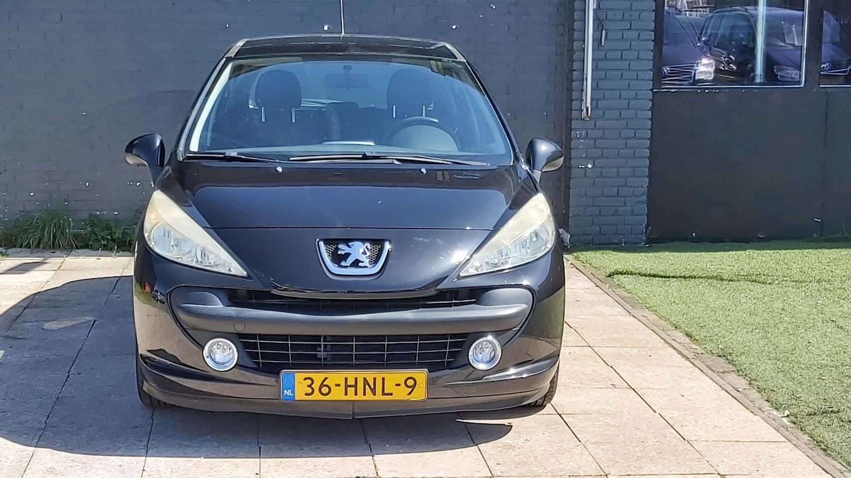 Peugeot 207 - 1.6 VTi Look 1.6 VTi Look - AutoWereld.nl
