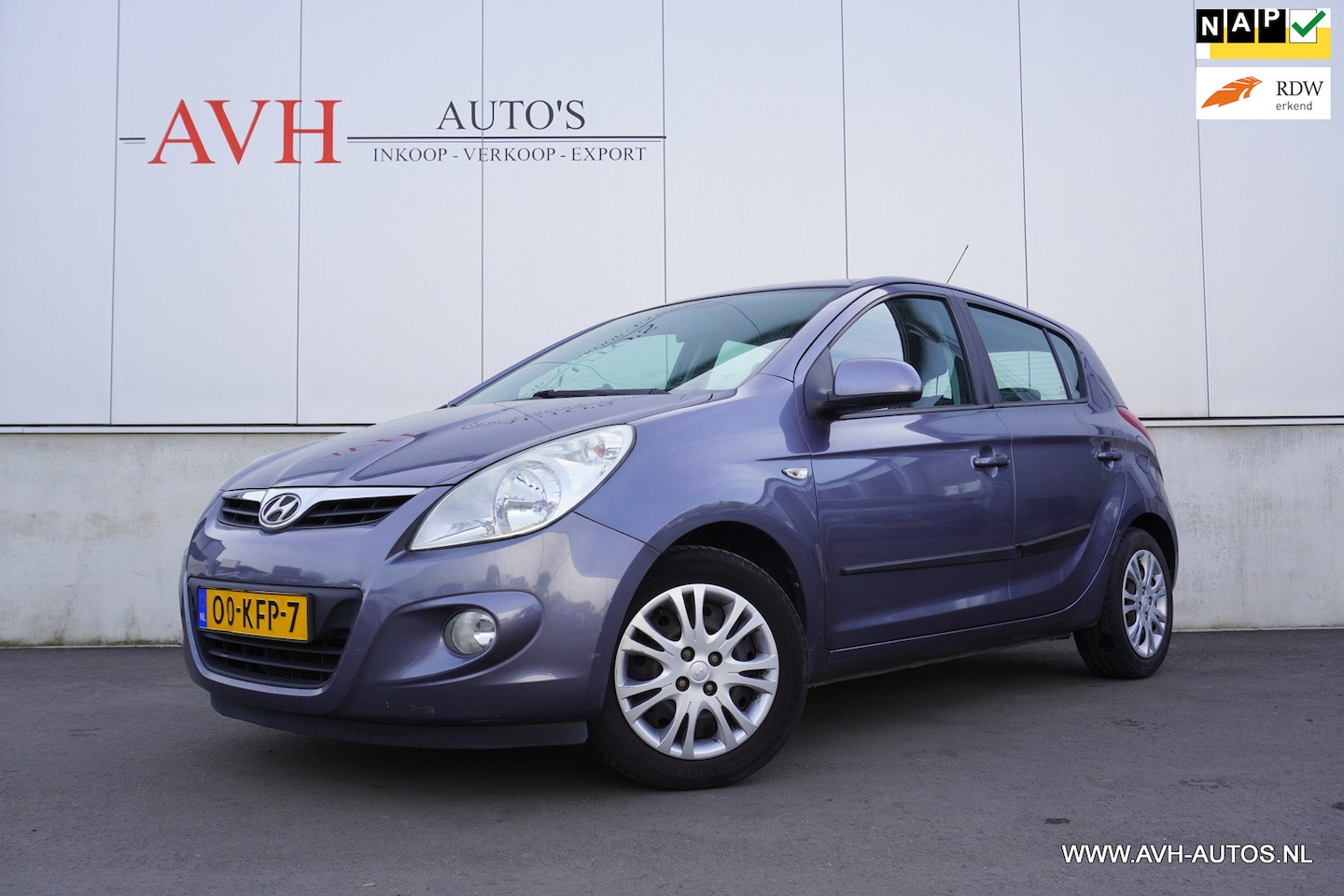Hyundai i20 - 1.2i DynamicVersion 1.2i DynamicVersion - AutoWereld.nl