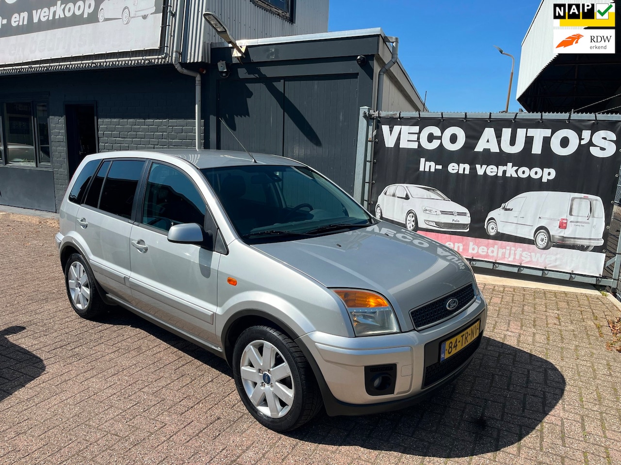 Ford Fusion - 1.4-16V Futura airco nette auto dealer onderhouden - AutoWereld.nl