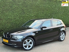 BMW 1-serie - 118i AIRCO/CLIMATRONIC/NAVI/LEER/PDC/NL AUTO