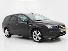 Ford Focus Wagon - 1.6-16V Titanium PDC/Clima/Cruise/Trekhaak