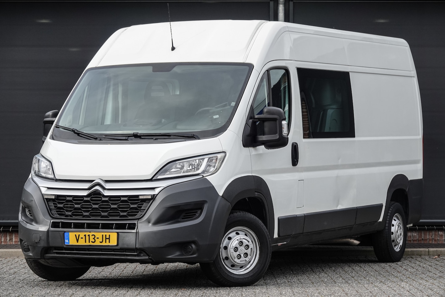 Citroën Jumper - L3H2 Dubbele cabine | 2.0BlueHDi 130Pk | 7-Persoons | Achteruitrijcamera | Trekhaak - AutoWereld.nl