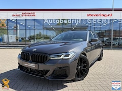 BMW 5-serie Touring - (g31) 520I M-Sport / Laser / Pano / Adap-Cruise / Trekhaak