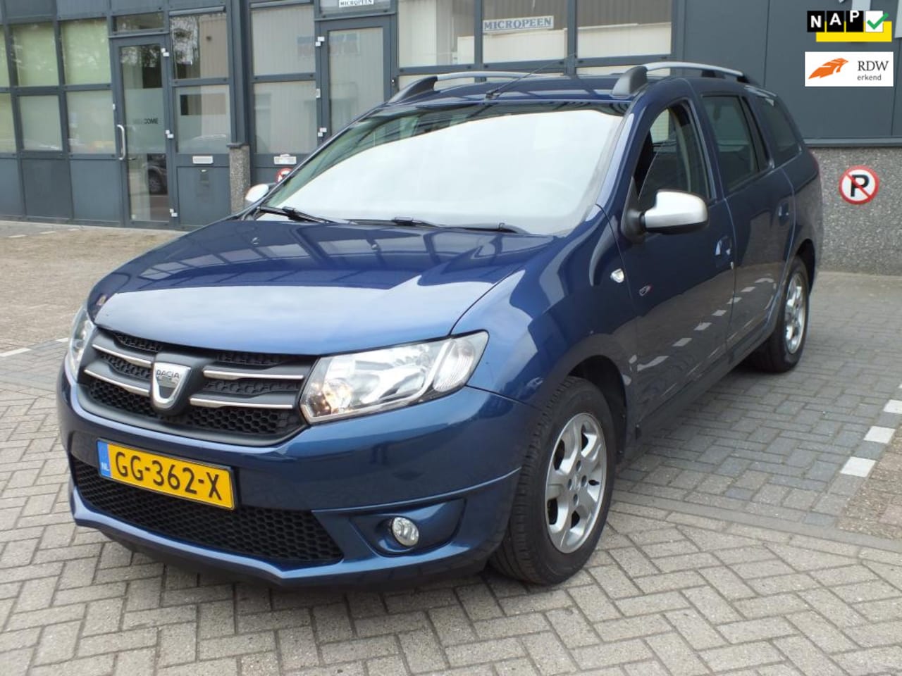 Dacia Logan MCV - 0.9 TCe 10th Anniversary!2015!Airco!Navi - AutoWereld.nl