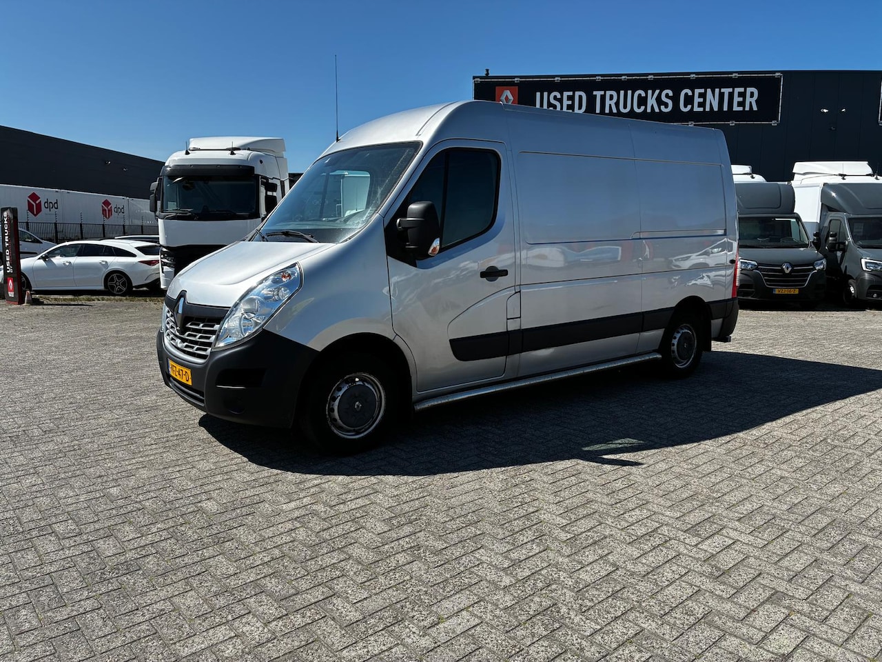 Renault Master - 150.35 L2 H2 2.3 Dci, Airco, Euro 6 - AutoWereld.nl