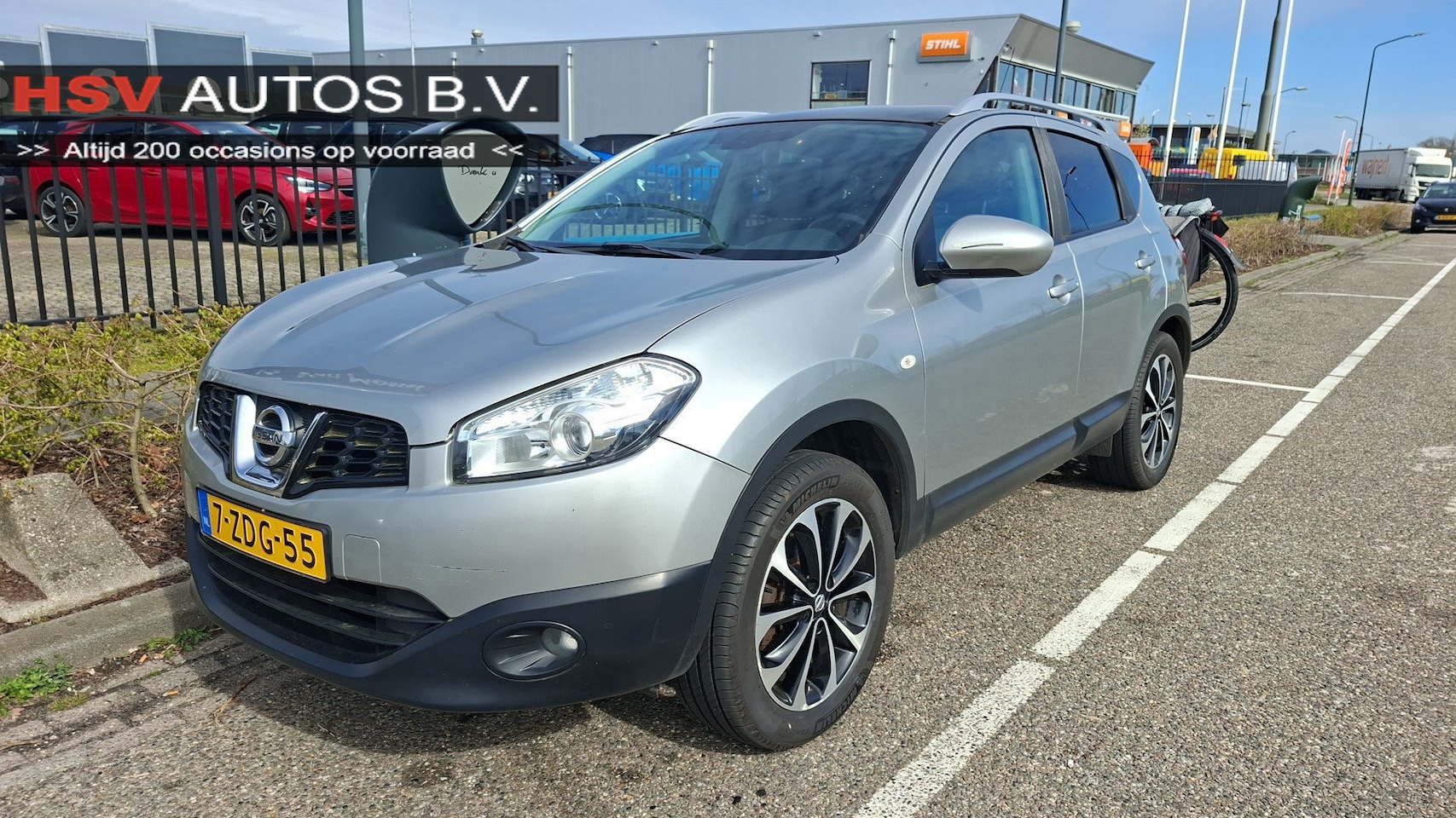 Nissan Qashqai - 1.6 Connect Edition airco navi LM - AutoWereld.nl
