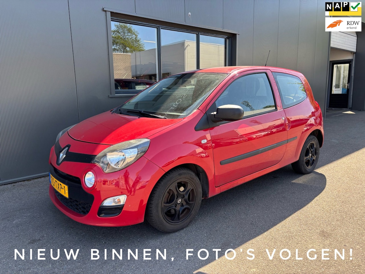 Renault Twingo - 1.2 16V Authentique / Airco / Radio! - AutoWereld.nl