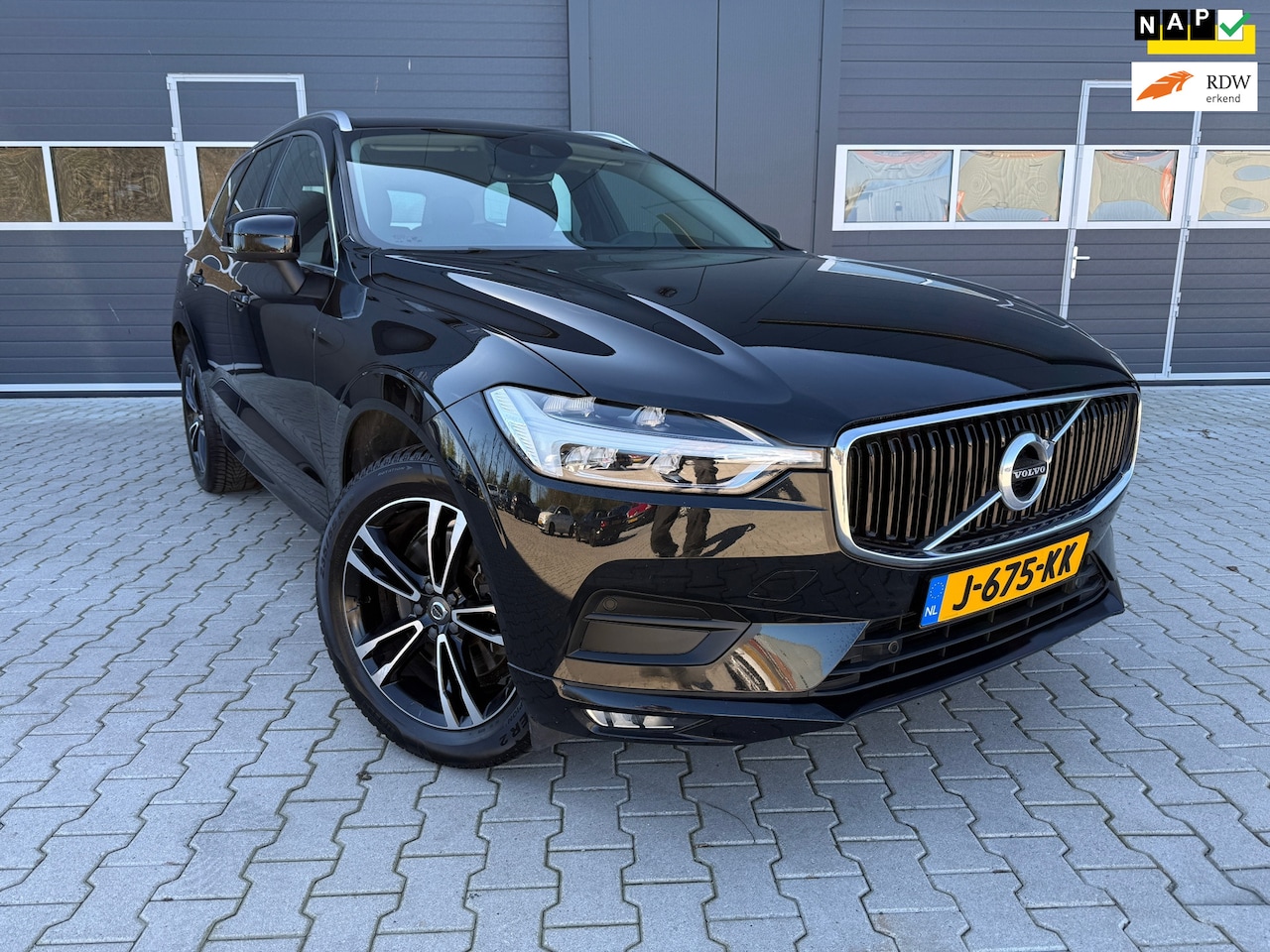 Volvo XC60 - 2.0 B4 Business Pro 2.0 B4 Business Pro - AutoWereld.nl