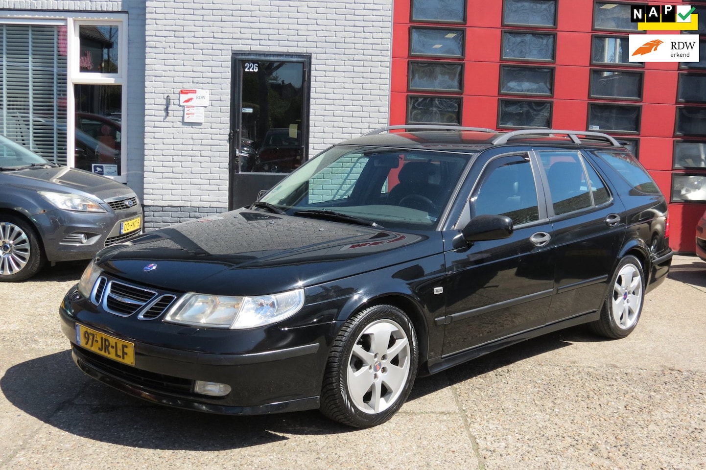 Saab 9-5 Estate - 2.3t Arc 2.3t Arc , LPG G3 , AUTOMAAT - AutoWereld.nl