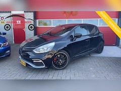 Renault Clio - 1.6 R.S. Trophy AUTOMAAT / CAMERA / NAVI / CLIMA / PDC / BLUETOOTH / DAB / CRUISE